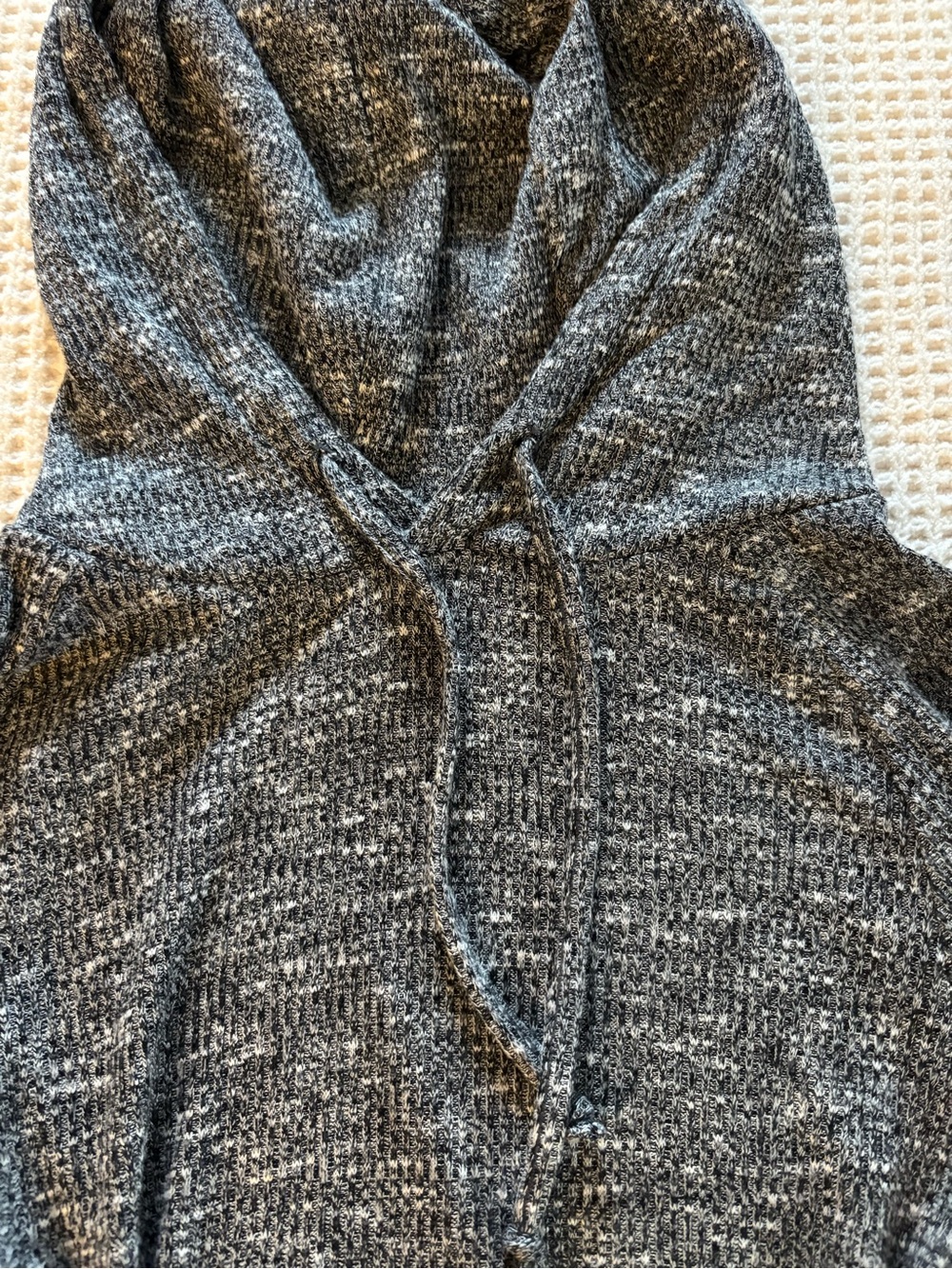 Cropped Gymshark Hoodie - Picture 4 of 5